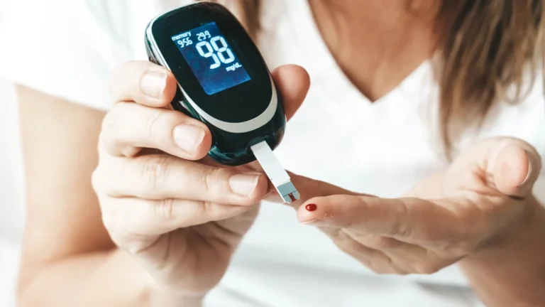 Balanced Lifestyle Choices Encouraging Consistent Sugar Levels Across Daily Routines